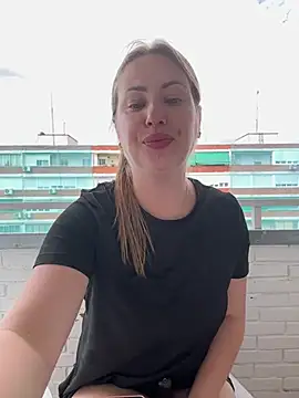 AlisaWhite online show from June 4, 2026, 3:40 pm