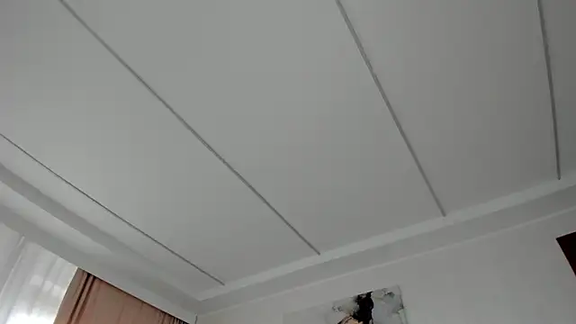 Snapshot of TiffanyHouston_ chatting on December 15, 2024, 6:51 am TiffanyHouston online show from December 15, 2024, 6:51 am