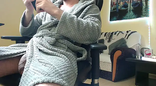 Snapshot of marioslim chatting on February 27, 2025, 7:01 am marioslim online show from February 27, 2025, 7:01 am