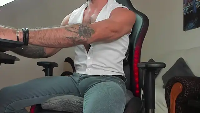 Snapshot of marioslim chatting on September 25, 2025, 9:13 am marioslim online show from September 25, 2025, 9:13 am