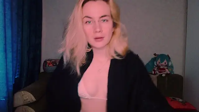 xxxcharismaaa online show from February 25, 2025, 8:58 am