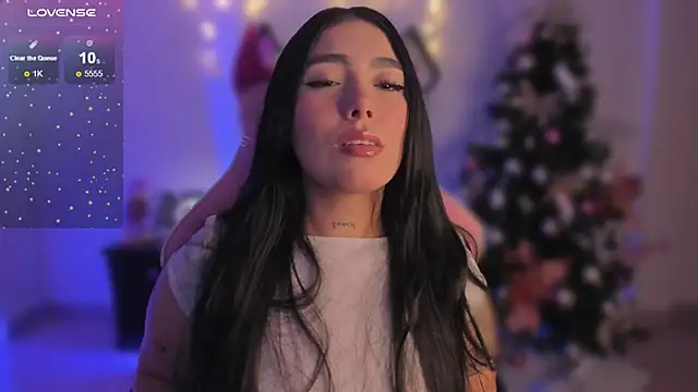 Snapshot of shantall_vidales_ chatting on December 13, 2024, 5:49 am shantall vidales online show from December 13, 2024, 5:49 am