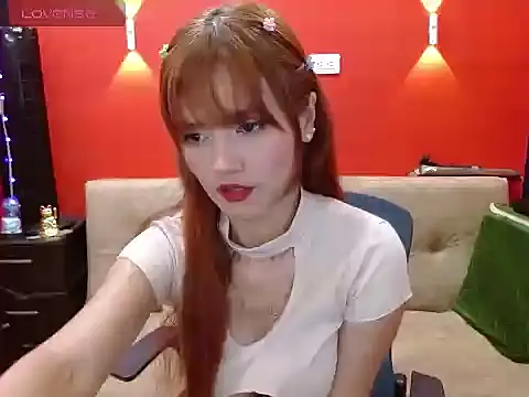 Snapshot of miss_tinnymafe chatting on June 20, 2026, 2:58 am miss tinnymafe online show from June 20, 2026, 2:58 am