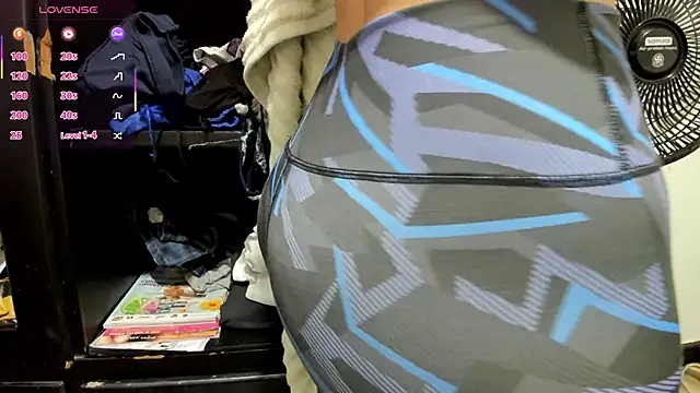 BlowMommy  online show from March 11, 2025, 12:22 am