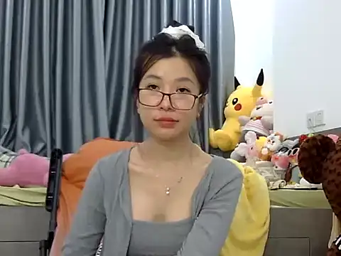 Cute Ruby01 online show from December 6, 2024, 3:00 pm