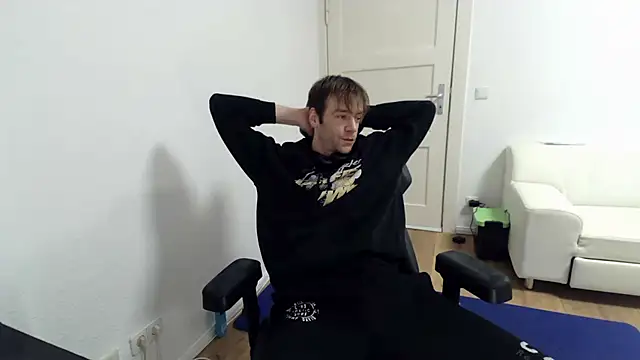 Snapshot of fit_ass_2021 chatting on February 25, 2025, 6:58 am fit ass 2021 online show from February 25, 2025, 6:58 am