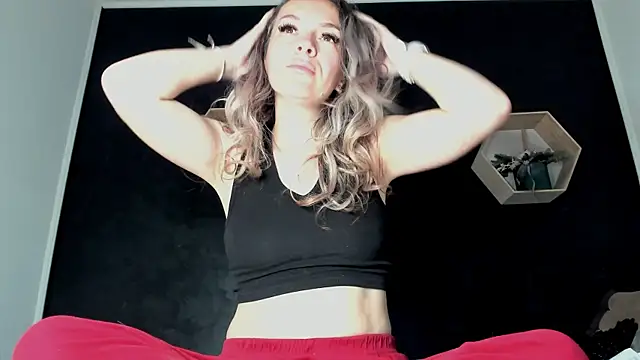 Alesys69 online show from May 24, 2026, 9:42 pm