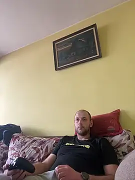 Snapshot of Flakka95 chatting on January 4, 2025, 7:34 am Flakka95 online show from January 4, 2025, 7:34 am