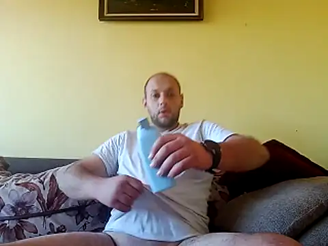 Snapshot of Flakka95 chatting on October 28, 2025, 1:36 pm Flakka95 online show from October 28, 2025, 1:36 pm