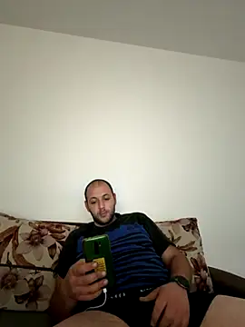 Snapshot of Flakka95 chatting on November 30, 2025, 5:44 am Flakka95 online show from November 30, 2025, 5:44 am