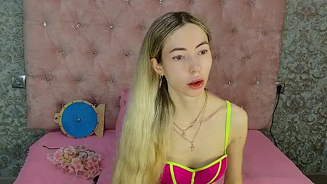 Snapshot of Akilla_Queen chatting on July 1, 2026, 2:02 am Akilla Queen online show from July 1, 2026, 2:02 am