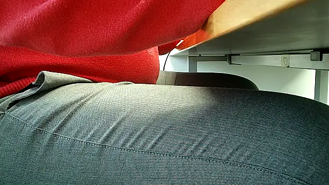 69bezfleku online show from December 16, 2025, 7:57 am