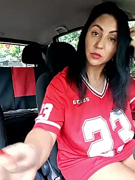 charrlote love online show from September 12, 2025, 11:32 am