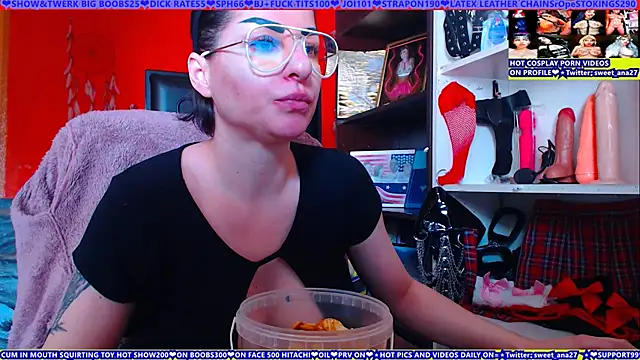 cuminmenowbbyx online show from May 31, 2026, 2:24 pm