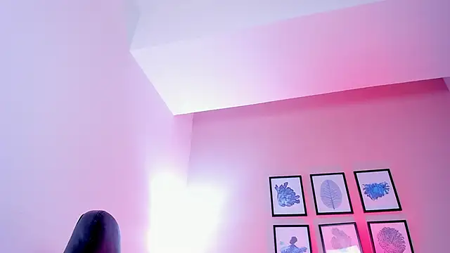 Snapshot of Sabrina_Sabrock_ chatting on November 23, 2025, 6:46 am Sabrina Sabrock online show from November 23, 2025, 6:46 am