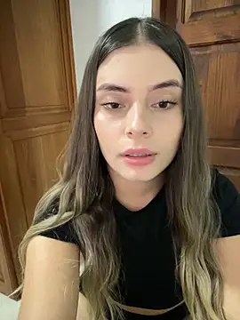 Snapshot of Miss_valeriaa chatting on December 14, 2024, 2:34 am Miss valeriaa online show from December 14, 2024, 2:34 am