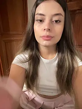 Snapshot of Miss_valeriaa chatting on December 28, 2024, 4:30 pm Miss valeriaa online show from December 28, 2024, 4:30 pm