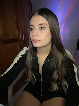 Snapshot of Miss_valeriaa chatting on February 15, 2025, 11:25 pm Miss valeriaa online show from February 15, 2025, 11:25 pm