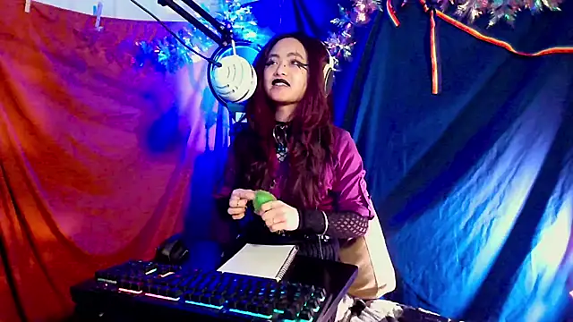 Snapshot of Azazelgains chatting on January 19, 2025, 6:31 am Azazelgains online show from January 19, 2025, 6:31 am