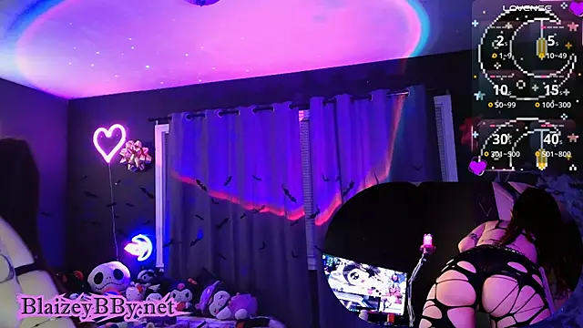 BlaizeyBBy online show from December 22, 2024, 9:33 am