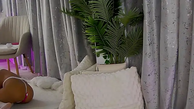 IsabelleEthan online show from March 9, 2026, 1:42 am