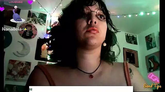 soynanabela28 online show from February 16, 2025, 5:15 am