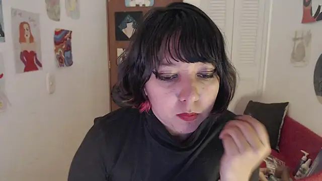 soynanabela28 online show from September 11, 2025, 11:49 pm