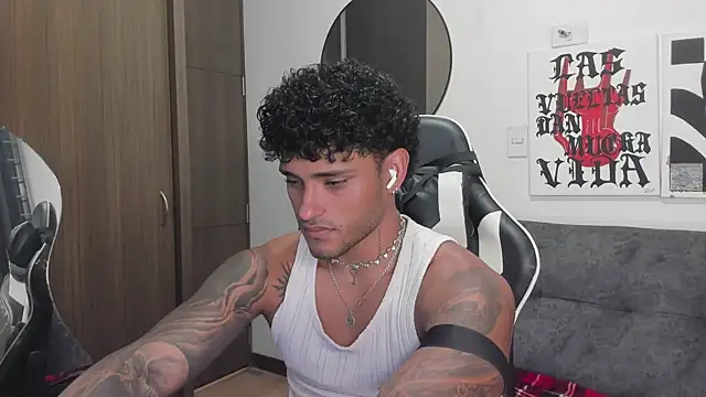 Alessandro Vanni online show from January 8, 2026, 11:40 pm