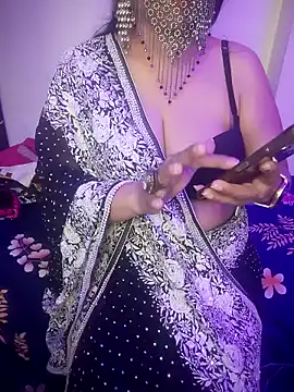 Snapshot of indian_passion chatting on December 8, 2024, 11:46 am indian passion online show from December 8, 2024, 11:46 am