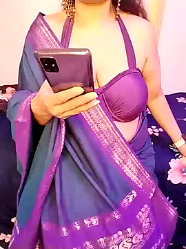 Snapshot of indian_passion chatting on December 21, 2024, 8:21 pm indian passion online show from December 21, 2024, 8:21 pm