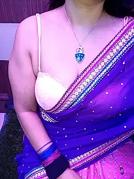 Snapshot of indian_passion chatting on September 14, 2025, 11:20 am indian passion online show from September 14, 2025, 11:20 am