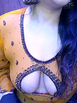 Snapshot of indian_passion chatting on October 15, 2025, 5:57 pm indian passion online show from October 15, 2025, 5:57 pm