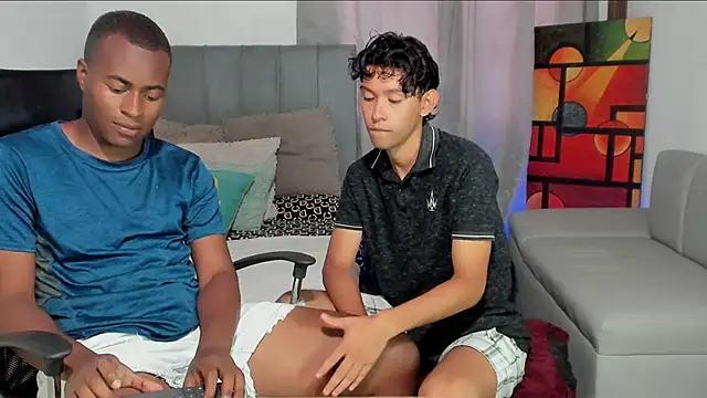 Snapshot of CrissBrownxxx chatting on May 2, 2026, 9:20 pm CrissBrownxxx online show from May 2, 2026, 9:20 pm
