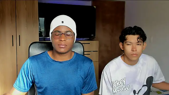 Snapshot of CrissBrownxxx chatting on May 16, 2026, 12:37 pm CrissBrownxxx online show from May 16, 2026, 12:37 pm
