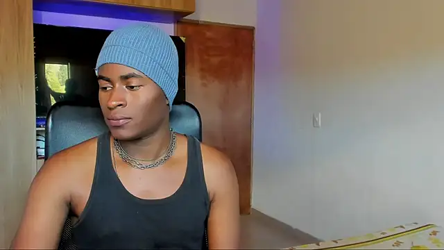 Snapshot of CrissBrownxxx chatting on July 6, 2026, 8:55 pm CrissBrownxxx online show from July 6, 2026, 8:55 pm