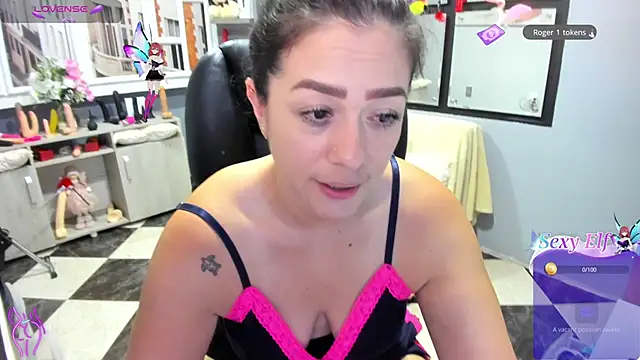 Snapshot of kagomme chatting on February 25, 2025, 6:36 am kagomme online show from February 25, 2025, 6:36 am