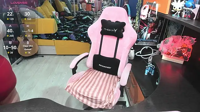 Snapshot of Softie_Sofy chatting on September 11, 2025, 3:17 am Softie Sofy online show from September 11, 2025, 3:17 am