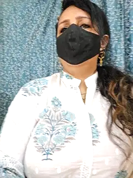 cute-tanvi online show from March 12, 2025, 1:25 am