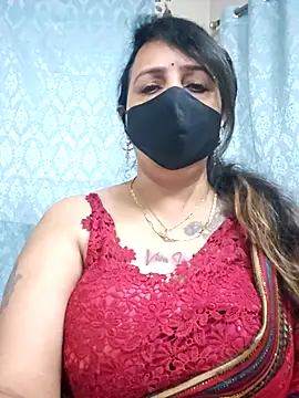 cute-tanvi online show from December 19, 2025, 1:12 am