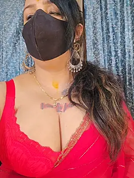 Snapshot of cute-tanvi chatting on May 8, 2026, 1:00 am cute-tanvi online show from May 8, 2026, 1:00 am