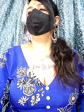 Snapshot of cute-tanvi chatting on June 12, 2026, 1:04 am cute-tanvi online show from June 12, 2026, 1:04 am