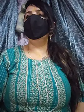 cute-tanvi online show from June 30, 2026, 12:33 am