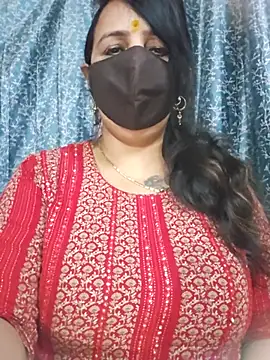 cute-tanvi online show from July 9, 2026, 1:31 am