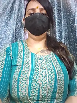 cute-tanvi online show from July 14, 2026, 12:35 am