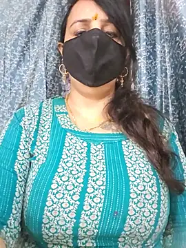 cute-tanvi online show from July 14, 2026, 2:05 am