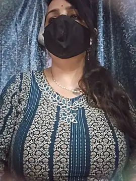 cute-tanvi online show from July 18, 2026, 12:48 am