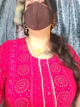 cute-tanvi online show from July 21, 2026, 1:19 am