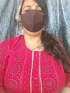 cute-tanvi online show from July 23, 2026, 1:58 am