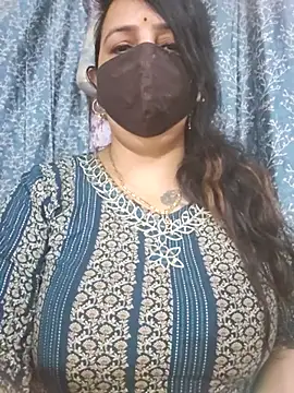 cute-tanvi online show from July 28, 2026, 1:01 am