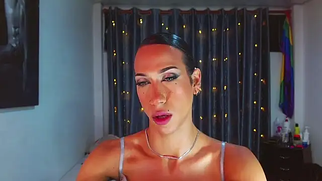 Kenisha Sweet online show from March 10, 2026, 11:43 pm